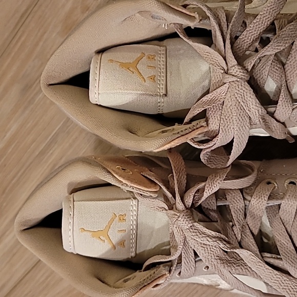 Nike Air Jordan 1 Mid SE Muslin Canvas - Picture 3 of 10